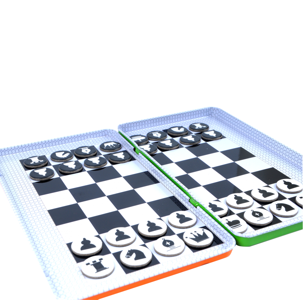 the purple cow | Magnetic Travel Game | Chess